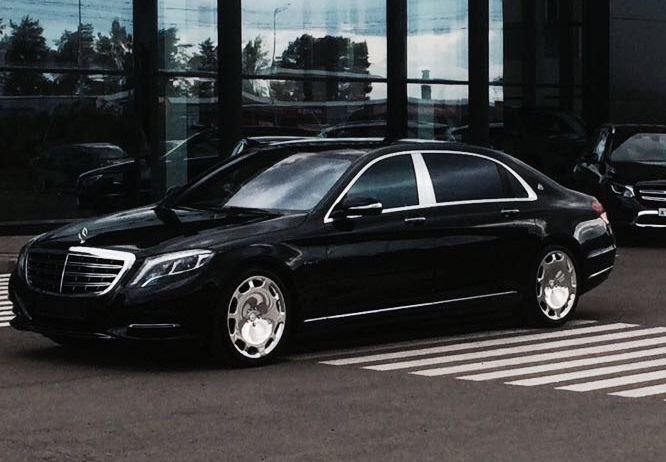 Автомобиль MERCEDES BENZ S 500 MAYBACH